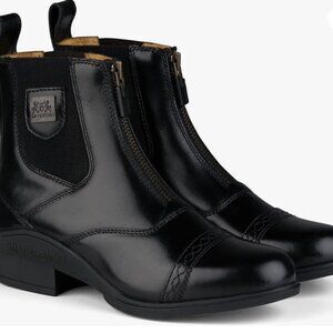 B Vertigo soft leather, zip front, equestrian boots.